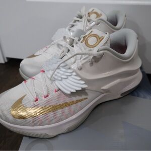 Nike “Aunt Pearl” KD VII PRM